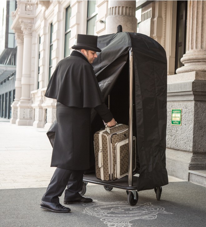 Schutzhüllen für Hotelgepäckwagen